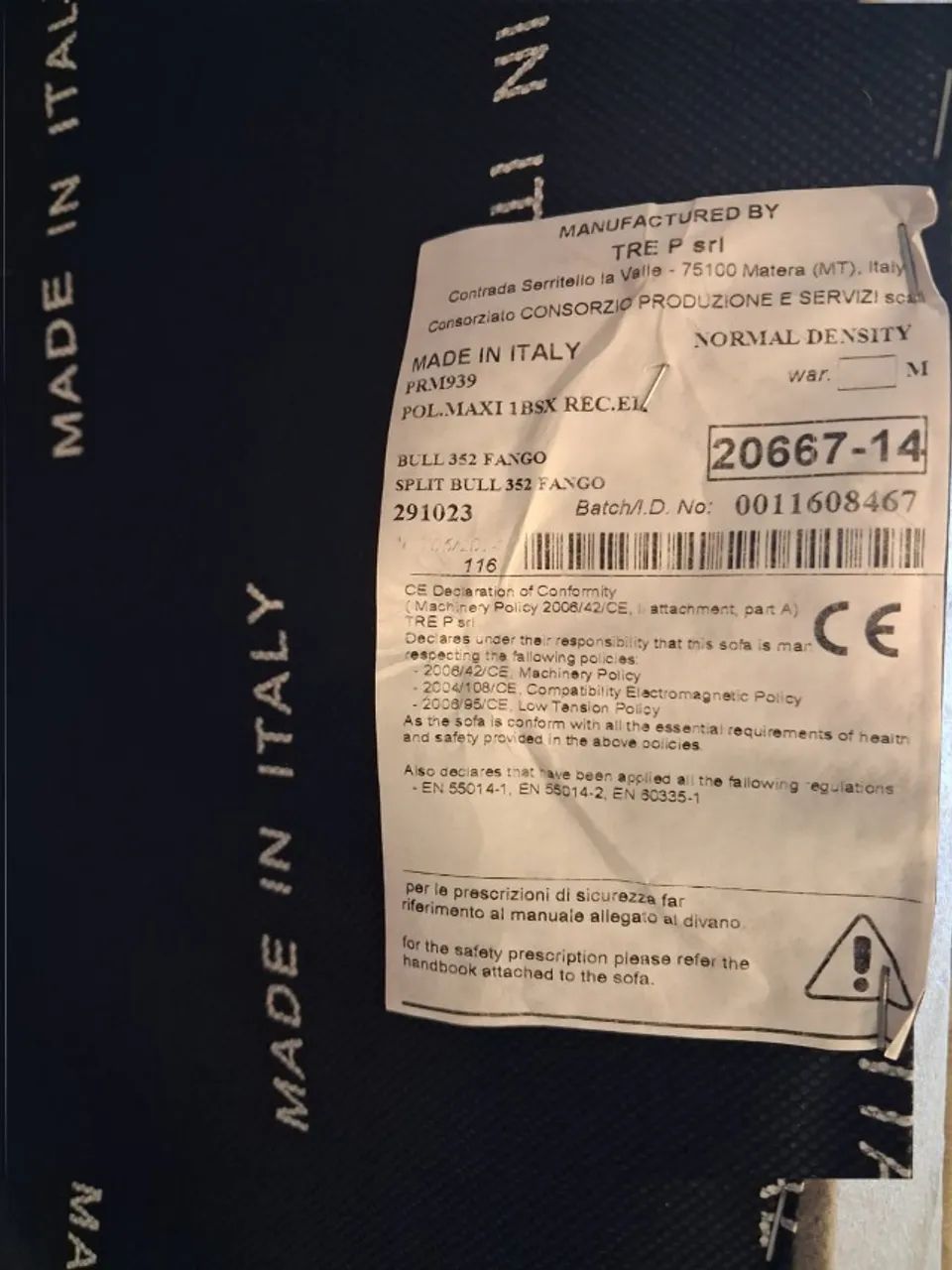 Sofá italiano437483411866265604