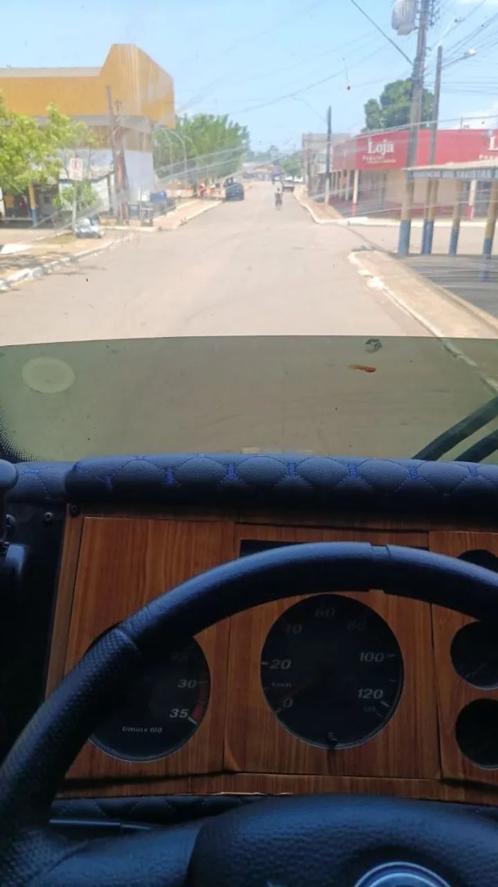 Micro ônibus excelente para trabalhar. Valor R$120.000 - Foto 4