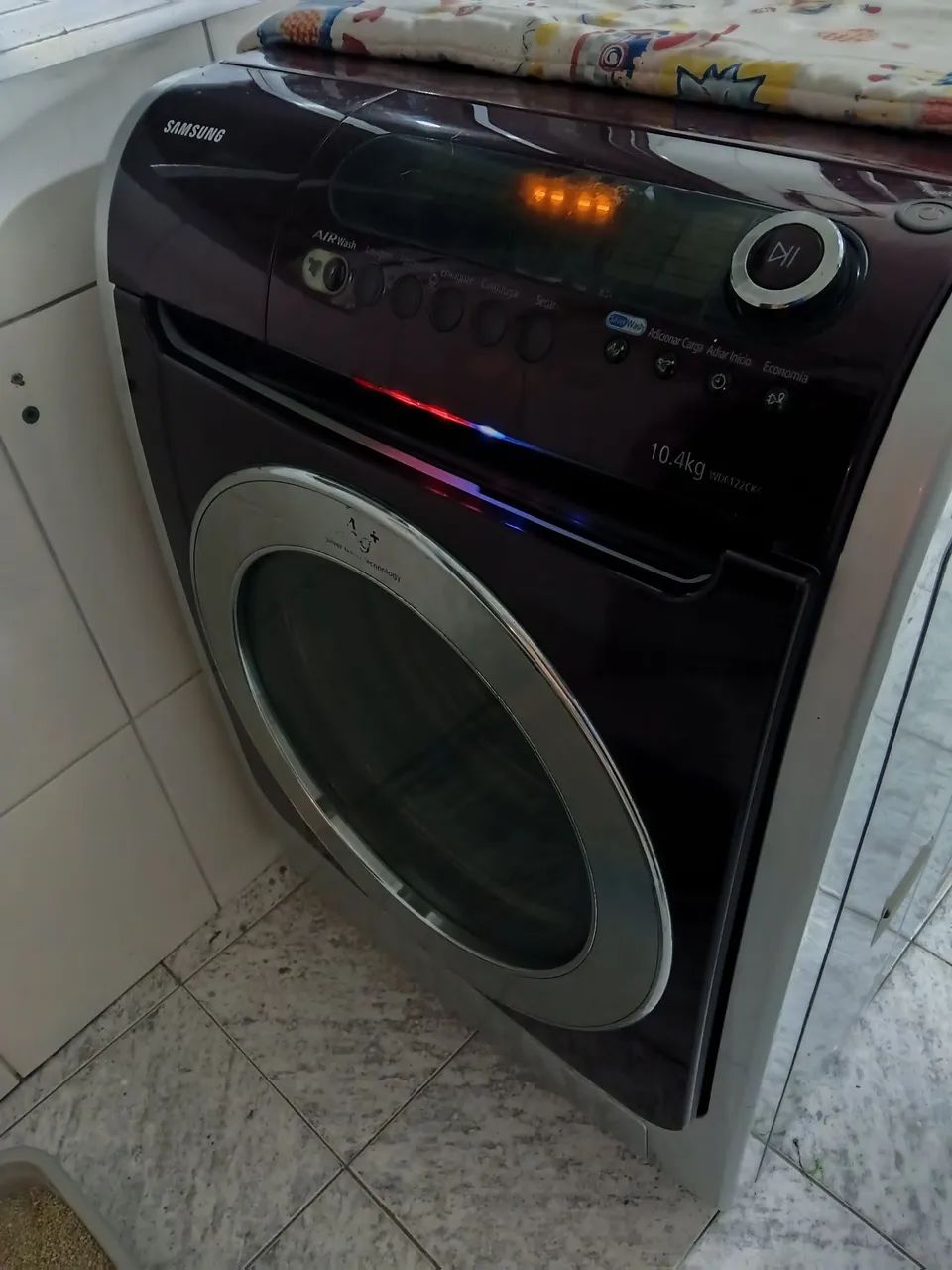 Lava e seca 10,4 kg Samsung 127v  limpa e testada. - Foto 4