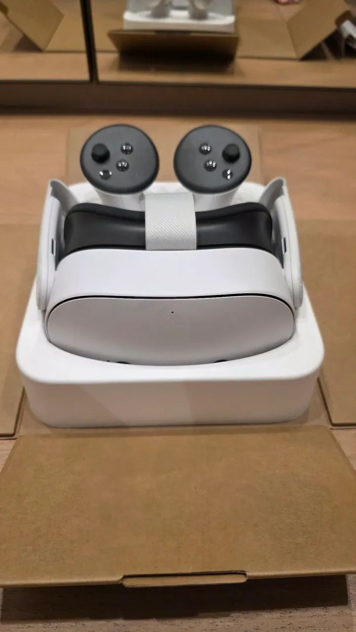 VR Meta Quest 3S 128GB com Caixa Original (perfeito estado