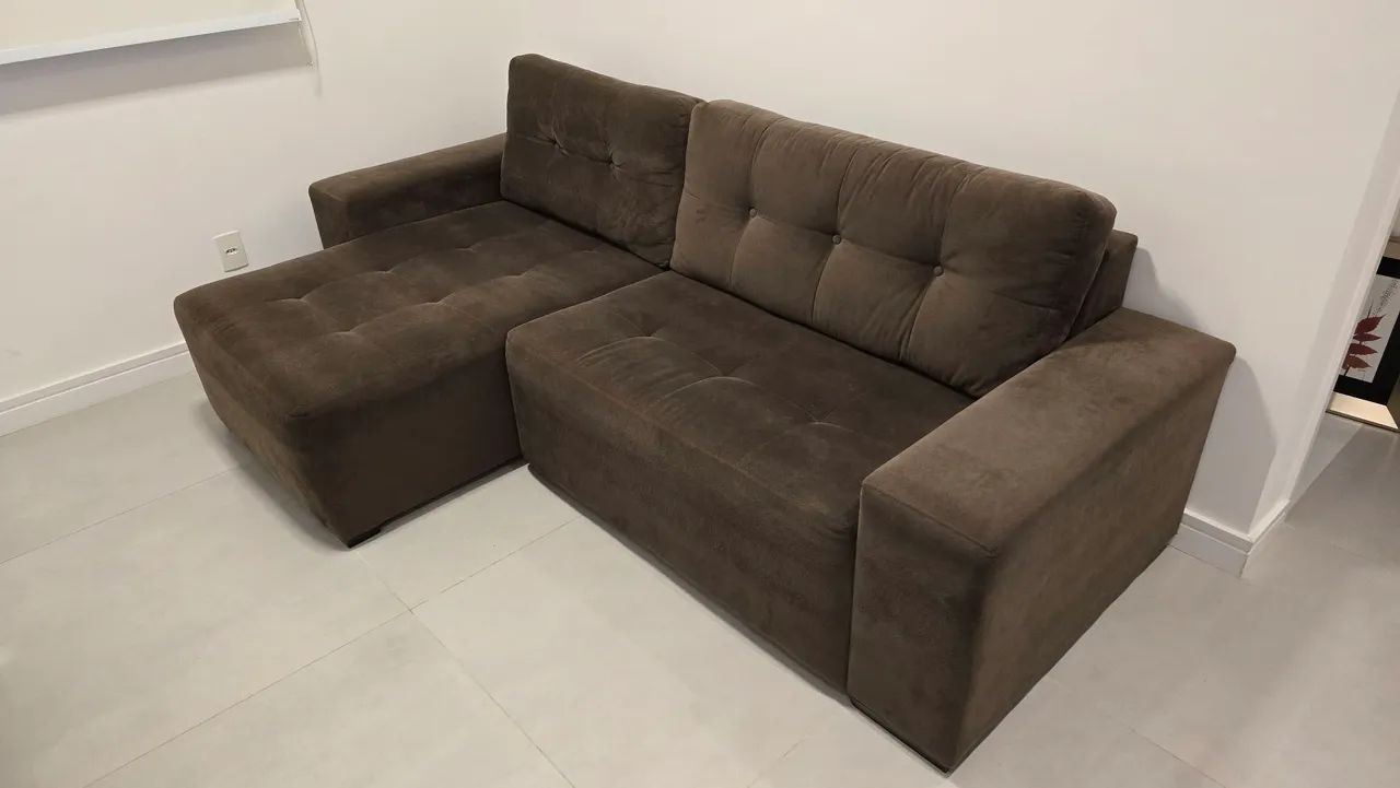 Sofá modular 3 lugares com chaise