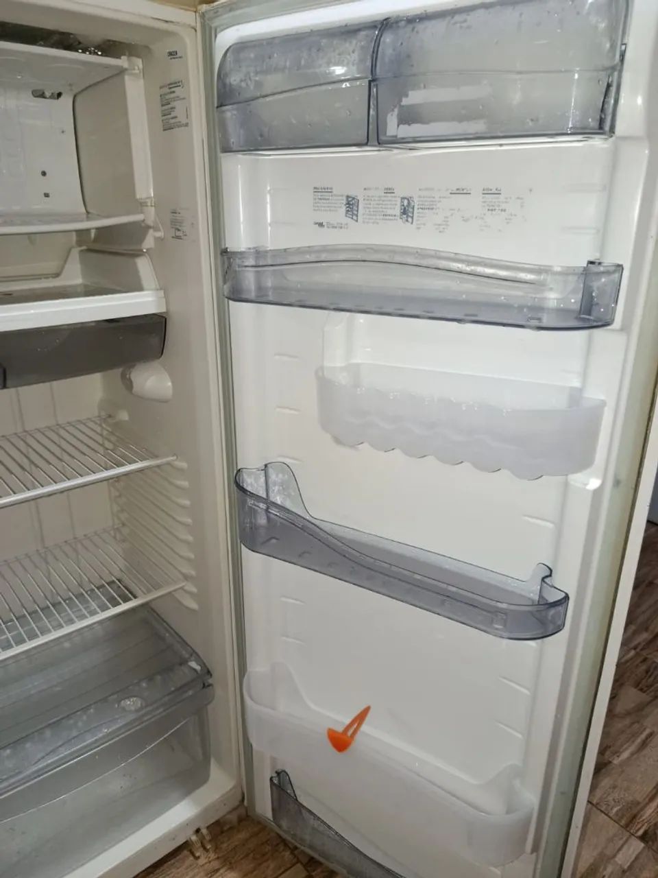 VENDE-SE GELADEIRA  - Foto 2