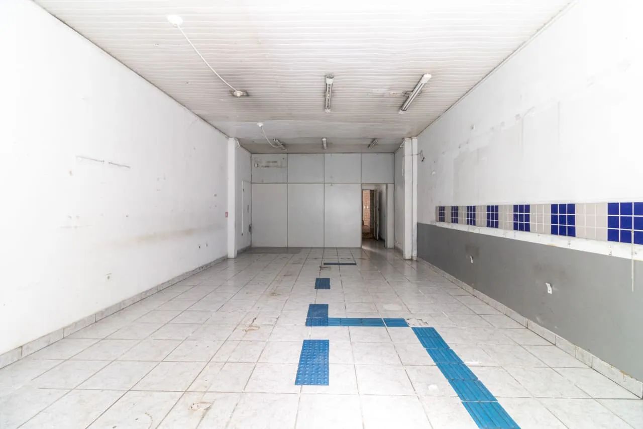 Loja na Avenida Lins de Vasconcelos, 199  180 m² - Foto 4