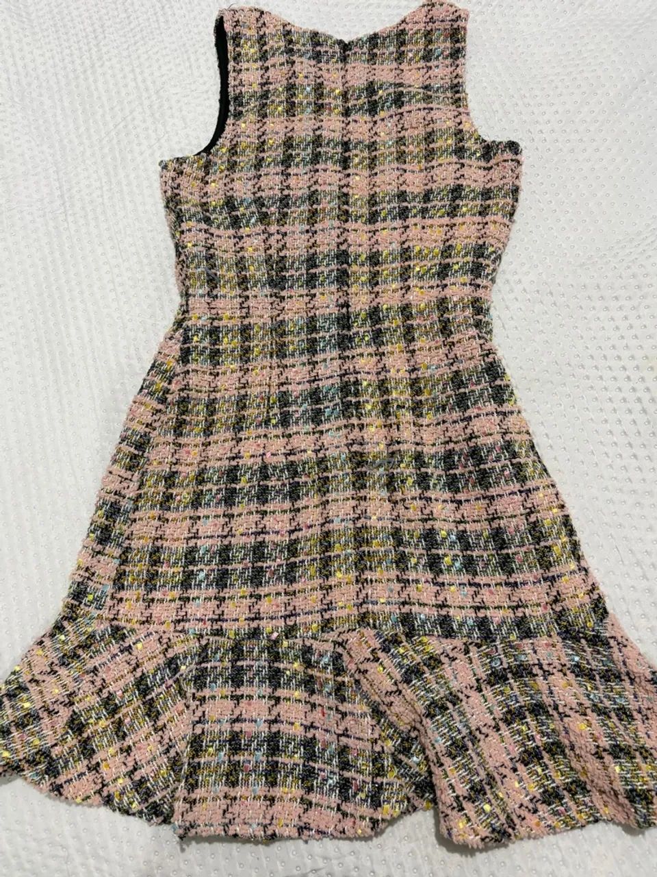  ? Vestido rosa com saia rodada e babado  - Foto 3
