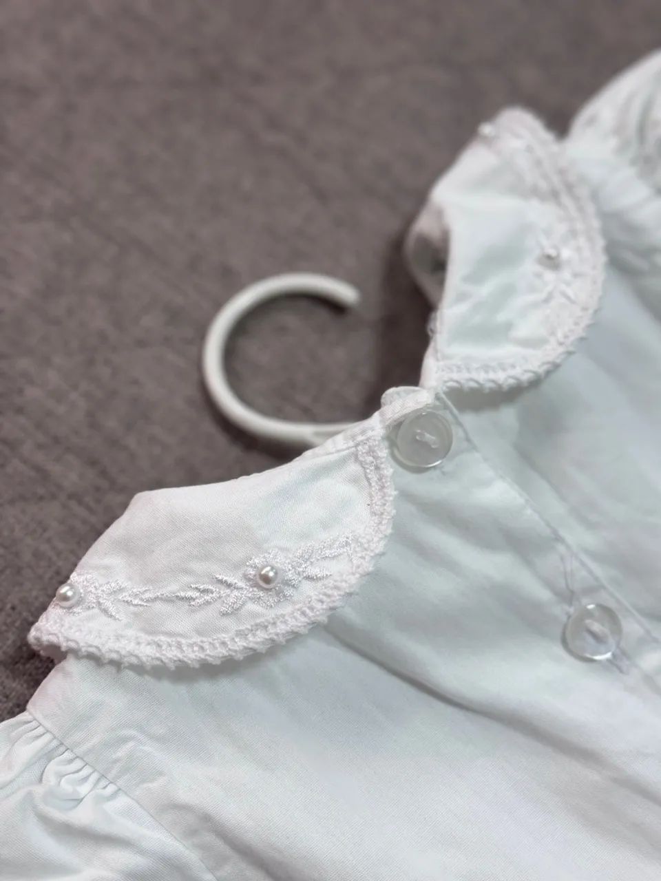 Vestido branco bordado, ideal para batizado. - Foto 5