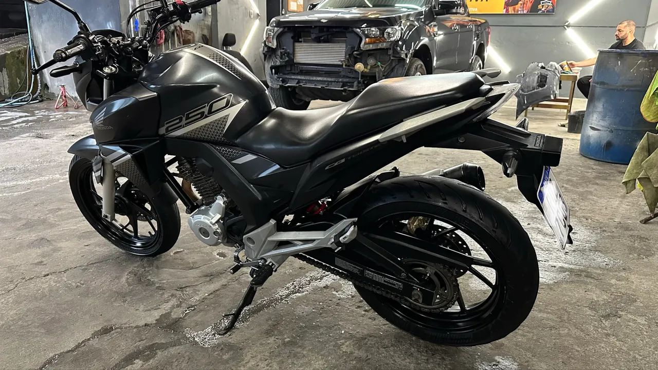Cb Twister 250 2022 - Foto 5