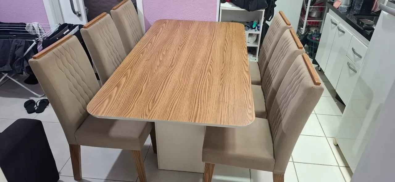 VENDO MESA DE JANTAR COM 6 CADEIRAS - Foto 4