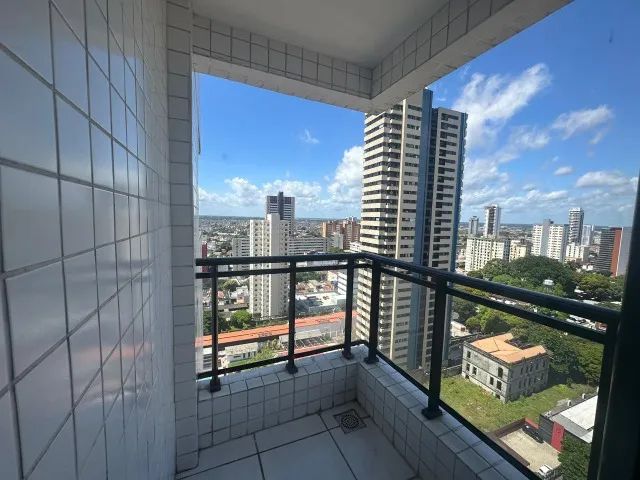 Moura Gestor Imobiliario Vende 1 Apartamento com 3 suites no Edificio Real Dream, Sao Bras