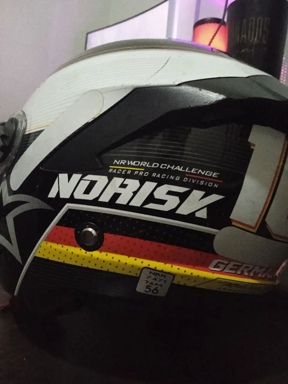 Capacete Norisk aberto 
