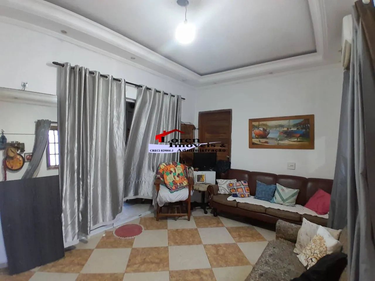 Casa 2 dormitórios Vila Valença SV!