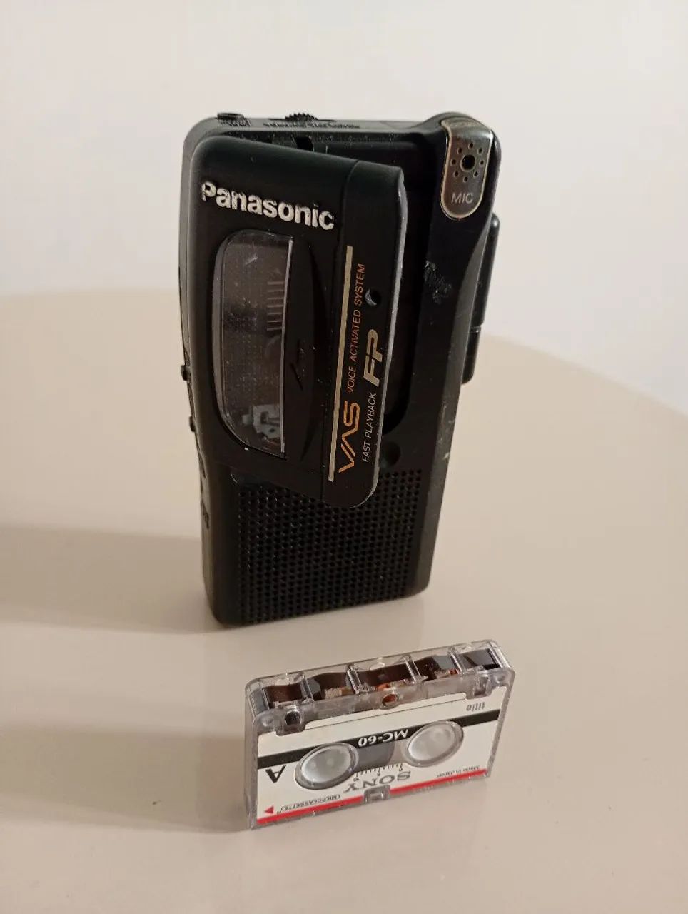 Microcassete recorder Panasonic (relíquia) - Foto 2