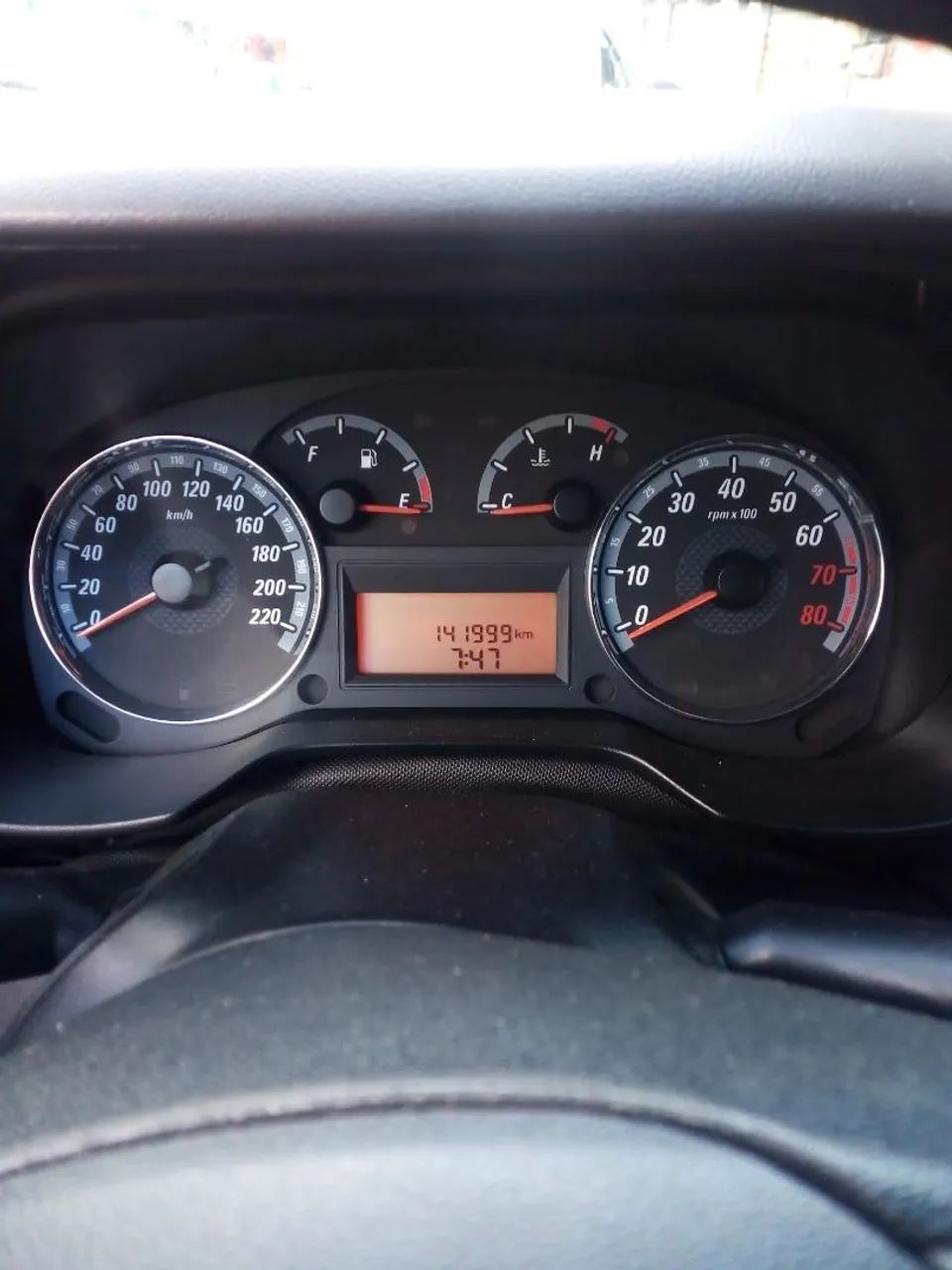 Fiat Punto Punto HLX 1.8 Flex 8V 5p 2010
