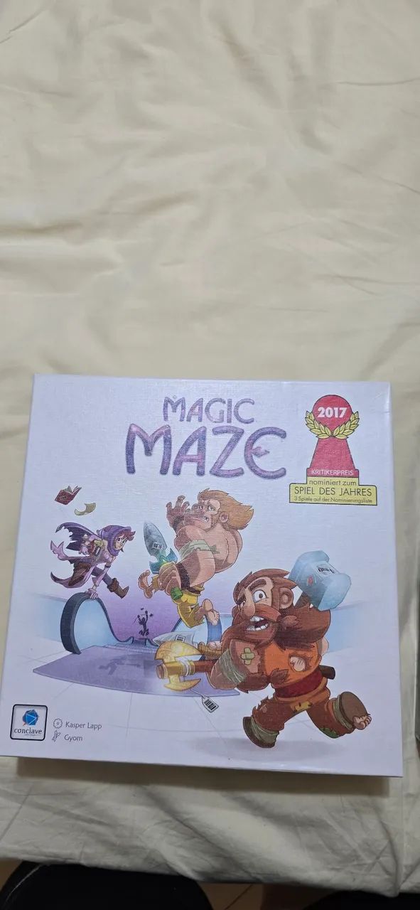 Jogo de tabuleiro Magic Maze + Cafundó 