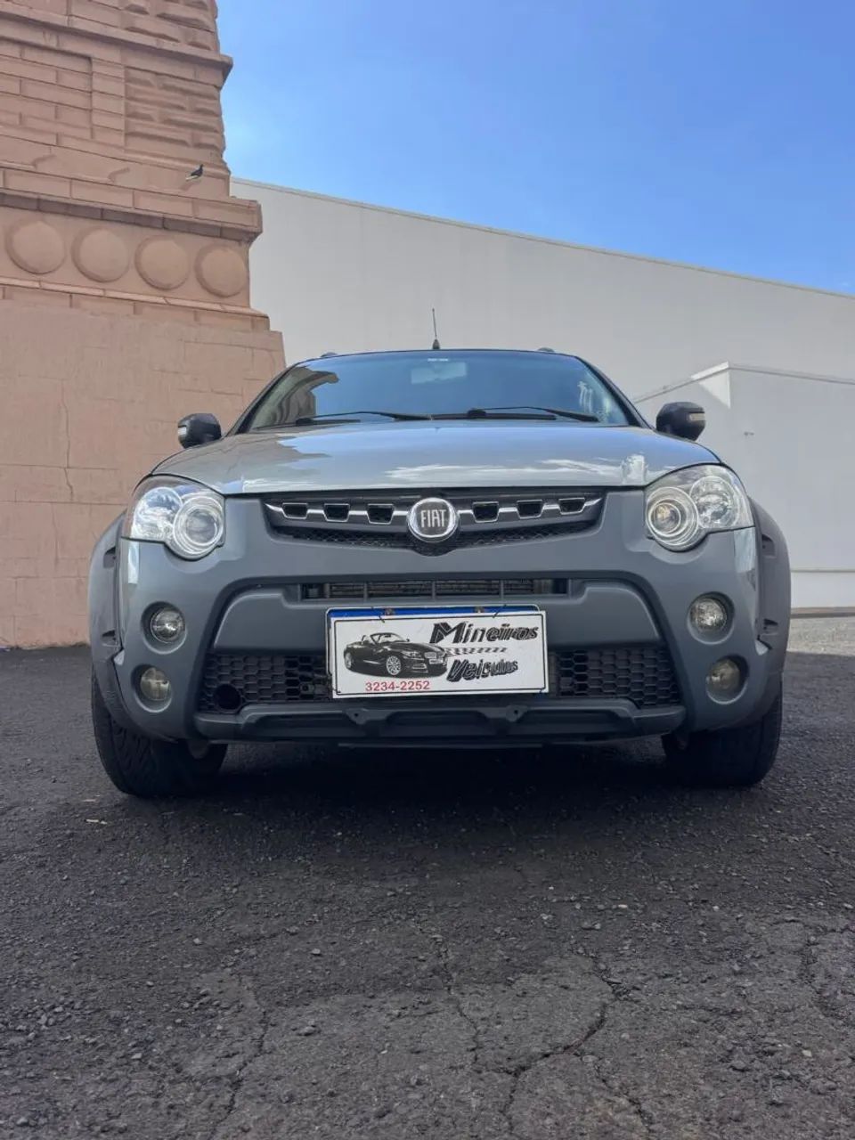 Fiat Strada Adventure 1.8/ 1.8 Locker Flex CE 2014 - Foto 3