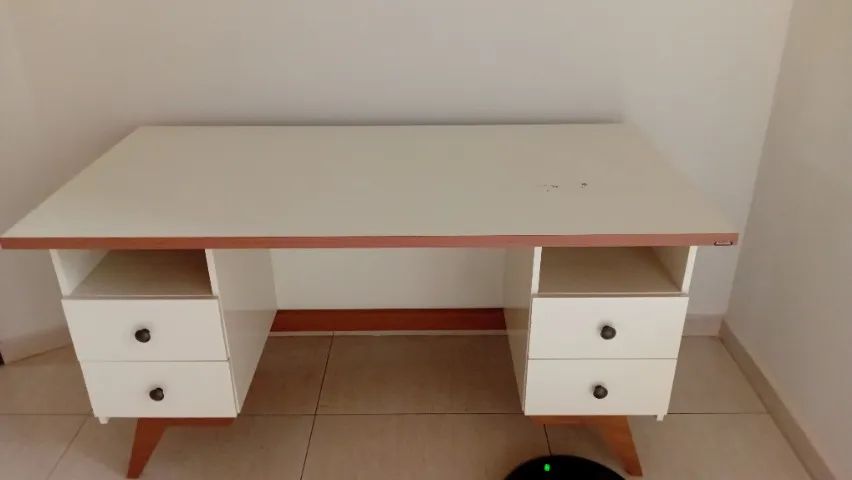 Escrivaninha 