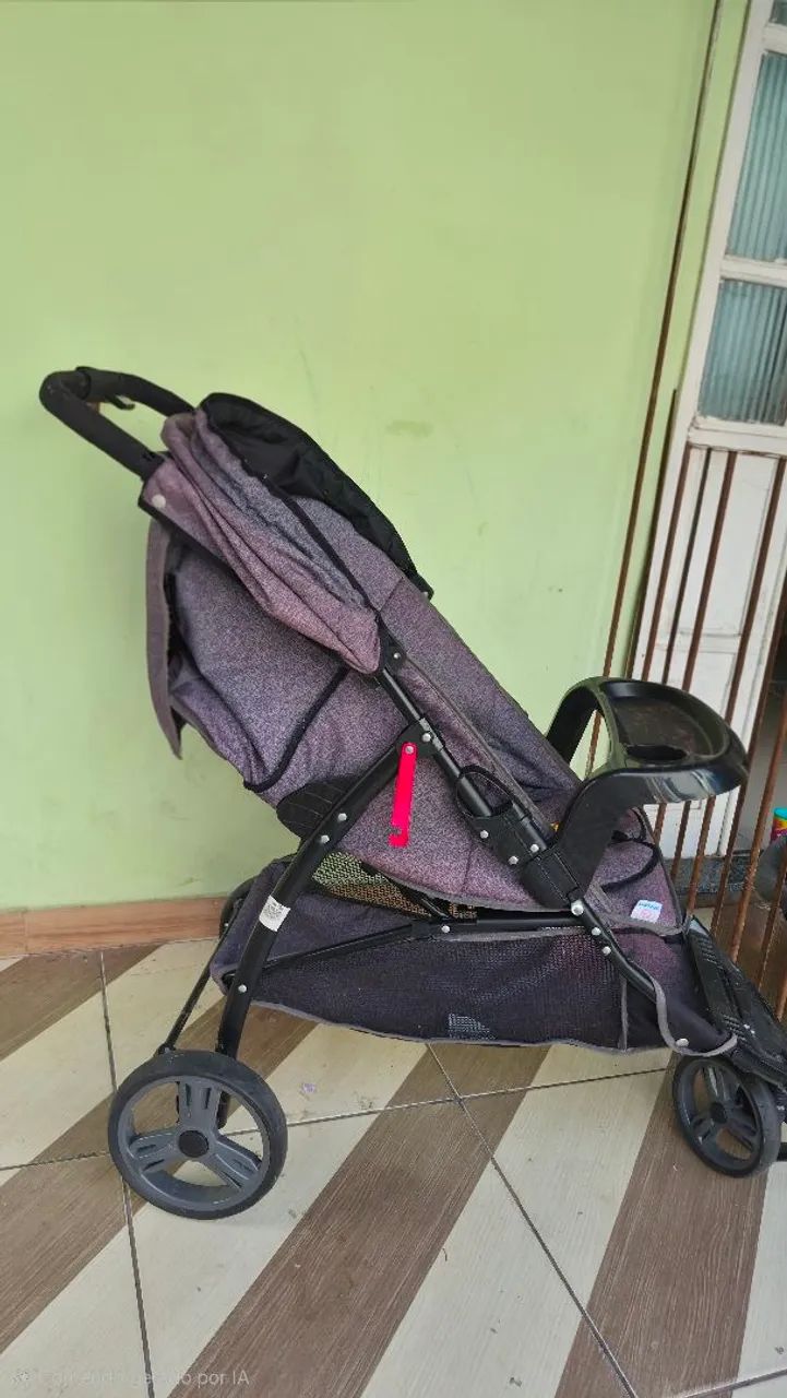 CARRINHO DE BEBE GALZERANO USADO - Foto 4