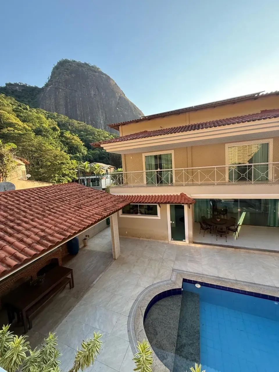 casa com placa solar, no Passaredo, com 4 suítes, piscina, churrasqueira e garagem para 4  - Foto 3