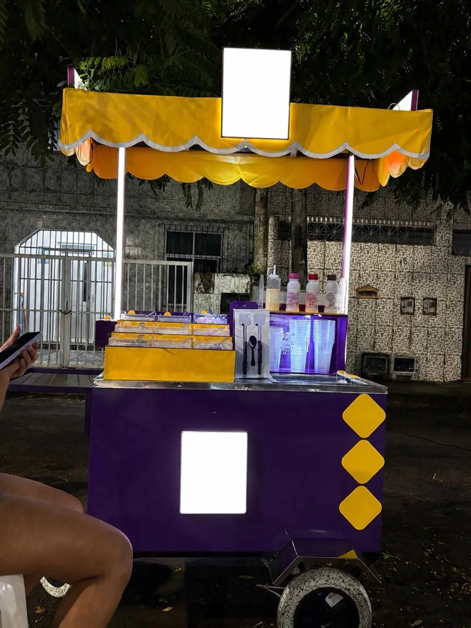 CARRINHO DE AÇAÍ - COMPLETO E PRONTO PARA TRABALHAR! - Foto 3