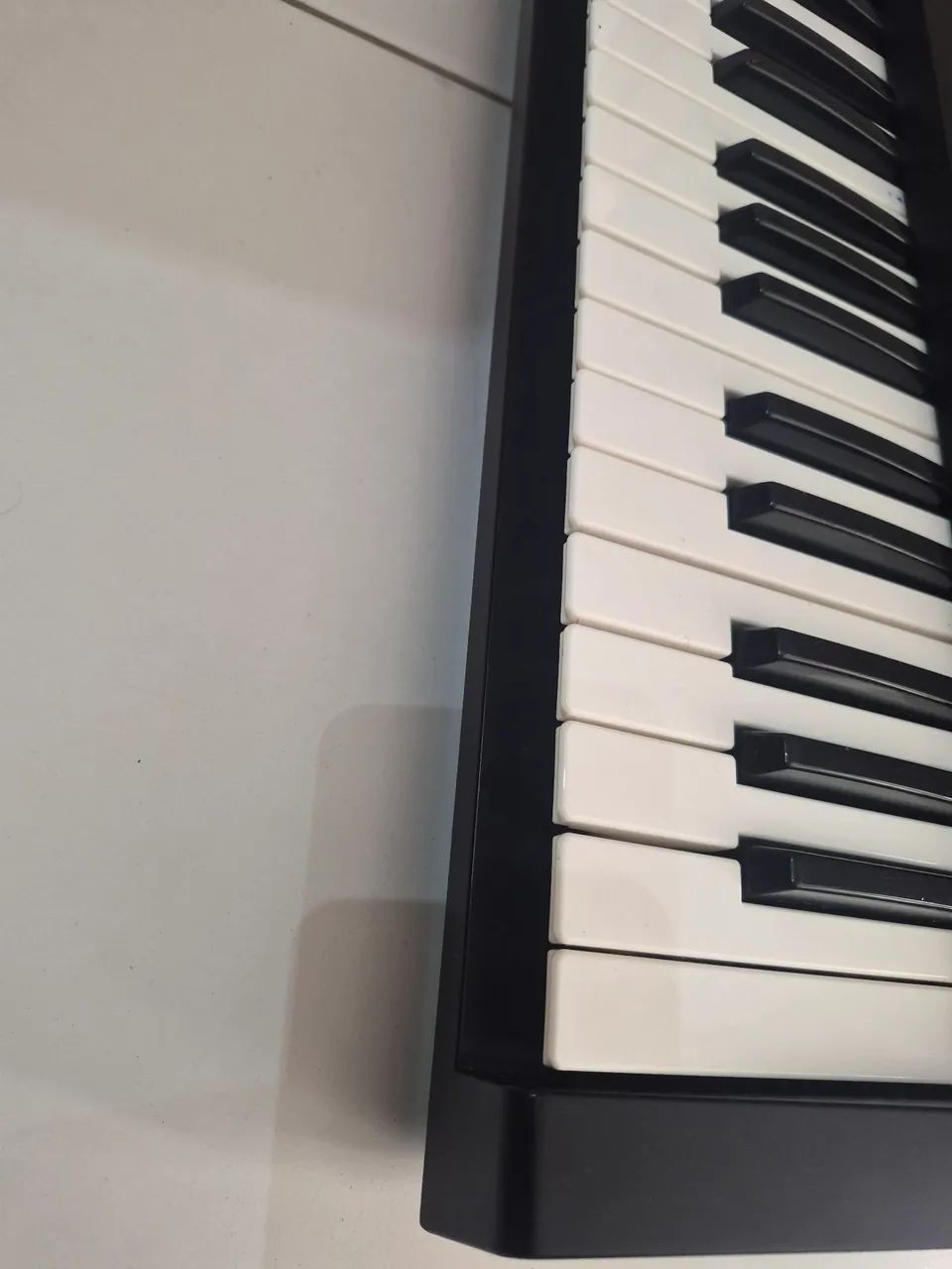 TECLADO ROLAND JUNO DI - Foto 3