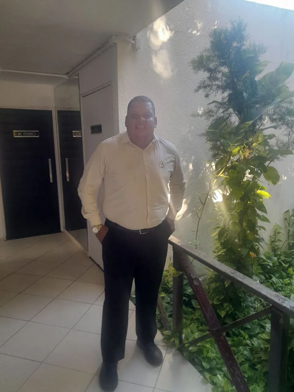 Garçom Luan  - Foto 3