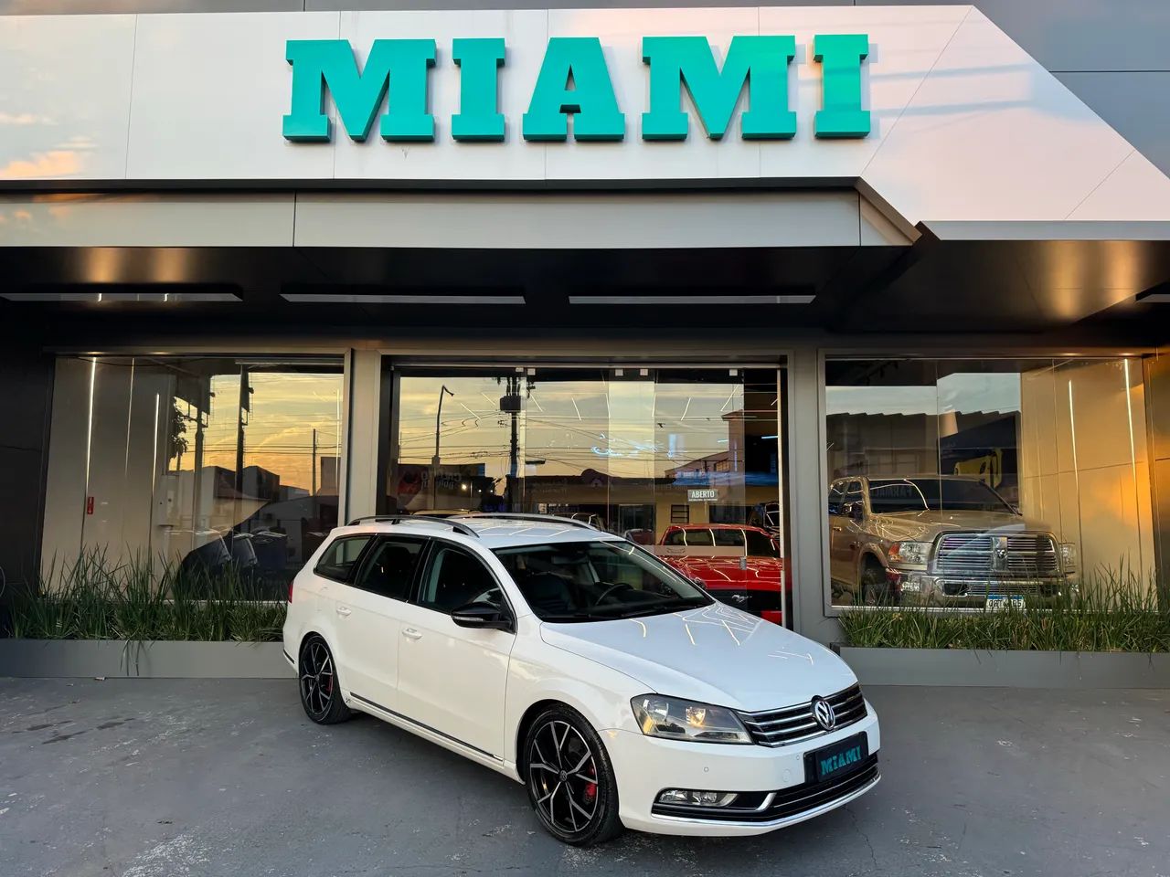 Volkswagen Passat Variant Turbo 2.0 FSI Tiptron. 5P 2012