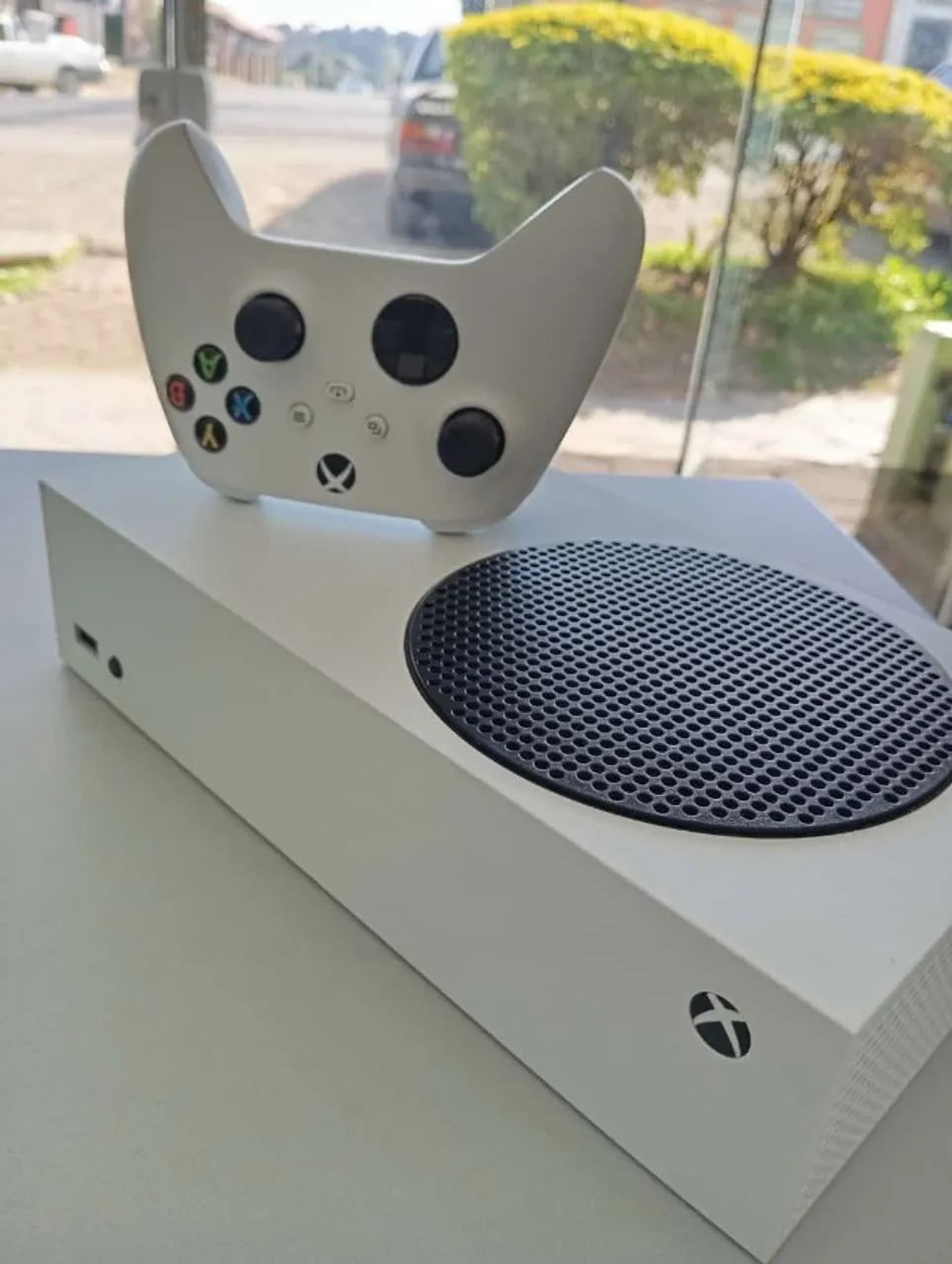 xbox series s semi novo ssd 500 gigas com garantia - Foto 3