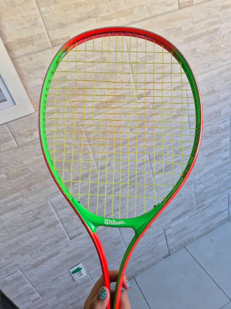 Raquete de Tênis Wilson Verde - Marca Profissional - Foto 6
