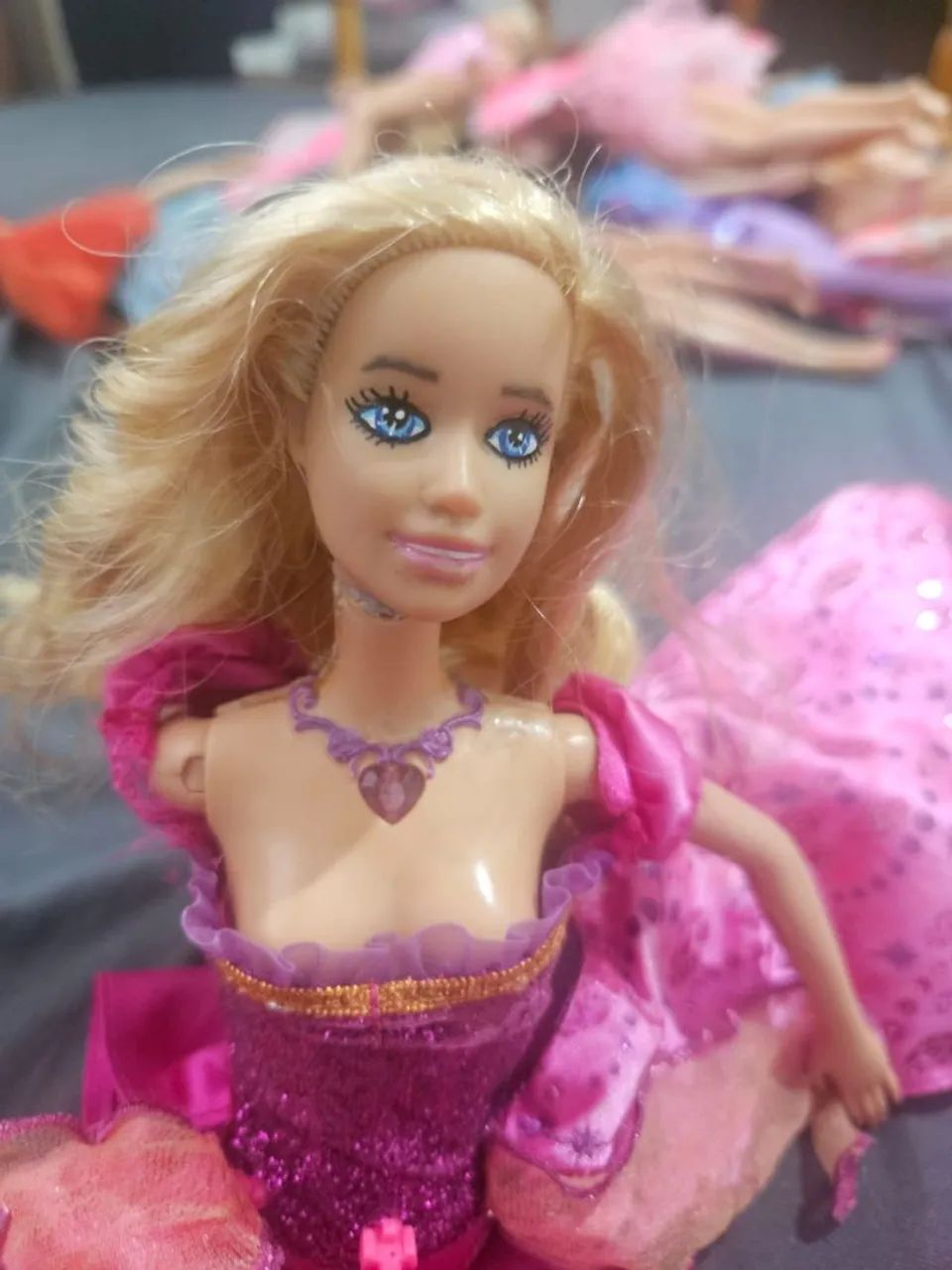 Lote com três Barbies - Foto 2