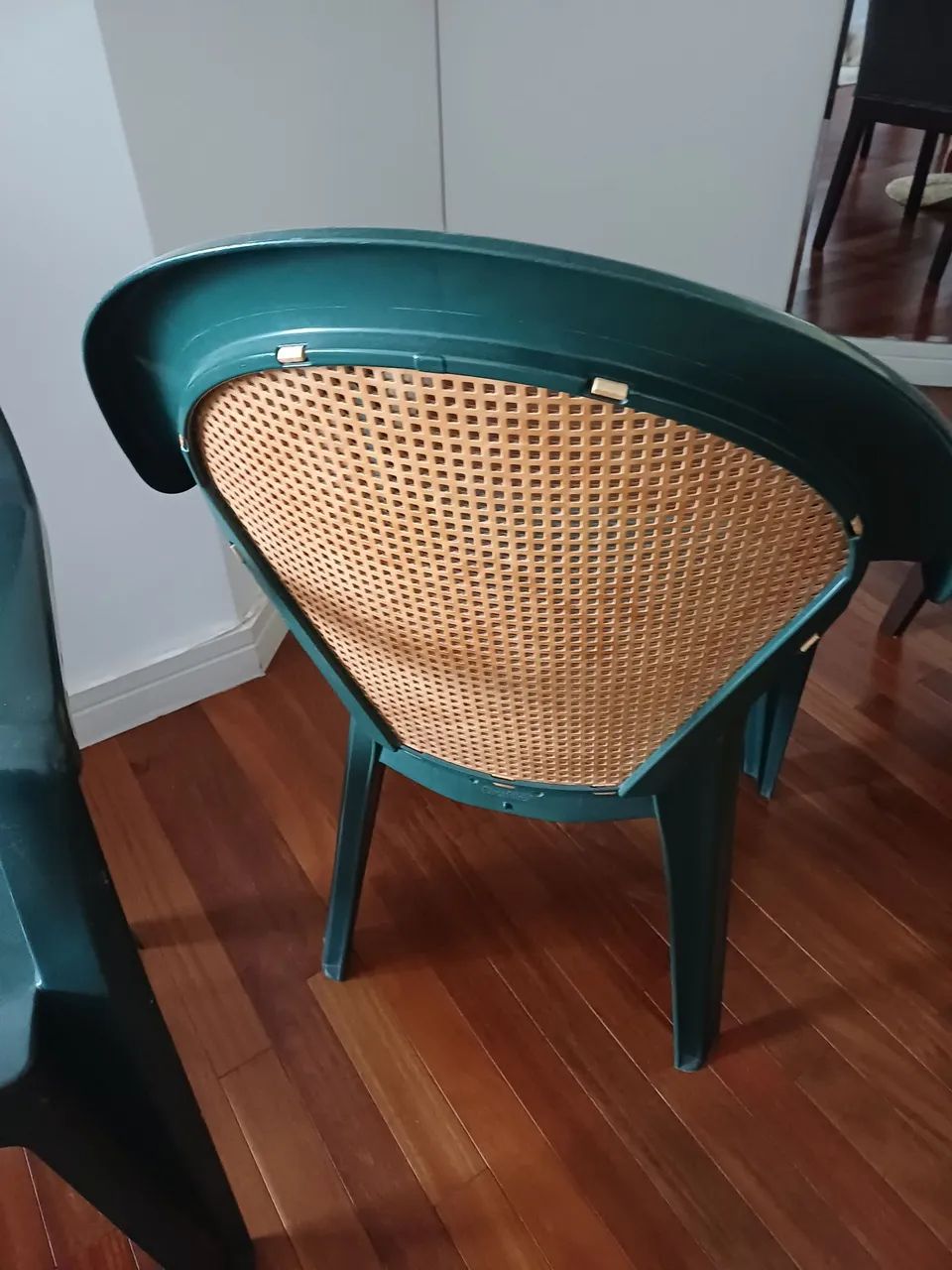 2 cadeiras plásticas  - Foto 4