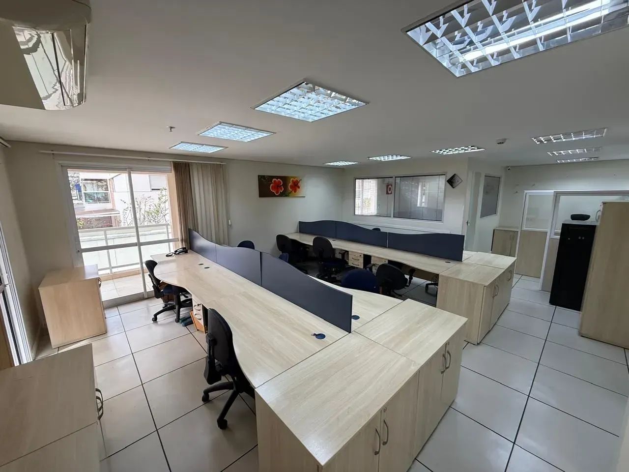 Sala Comercial Mobiliada para Venda e Locação na Mooca, Luzes da Mooca, rua Borges de Figu