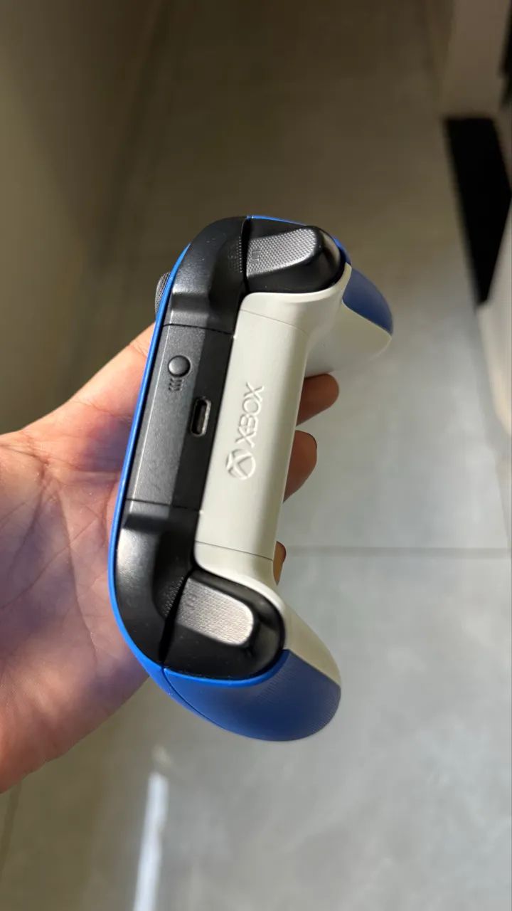 Controle de Xbox seminovo  - Foto 2