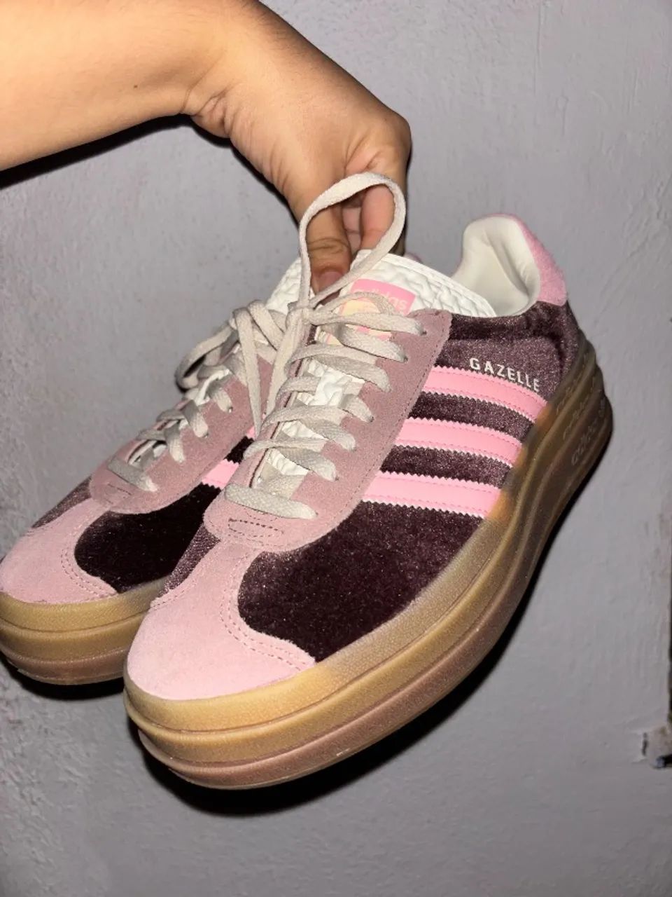 Tênis Adidas Gazelle Bold Rosa e Marrom