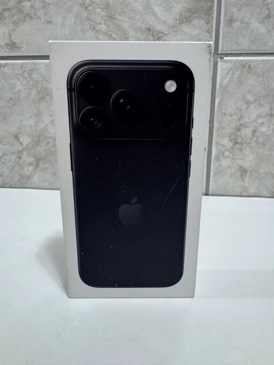 Caixa iphone 18 pto 256gb preto - Foto 3