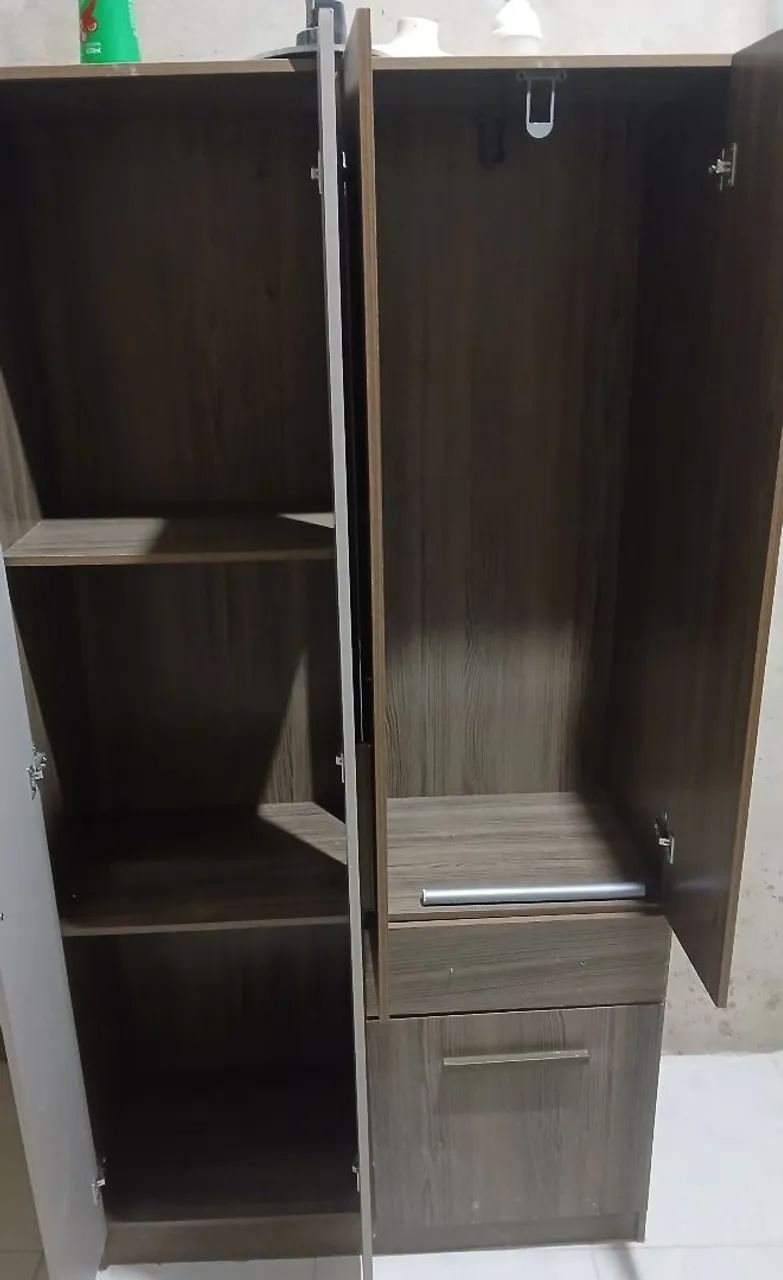 Quarda-roupa pequeno  - Foto 2