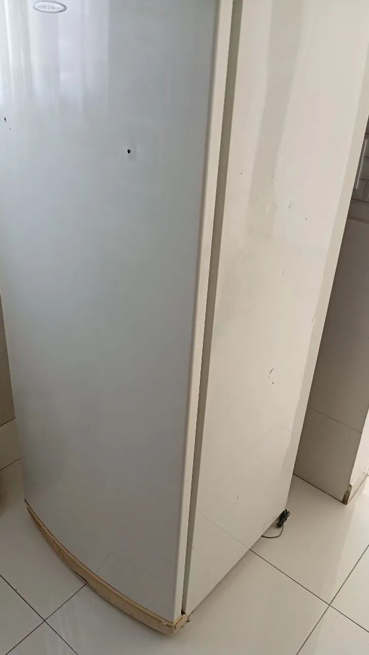 Geladeira com defeito