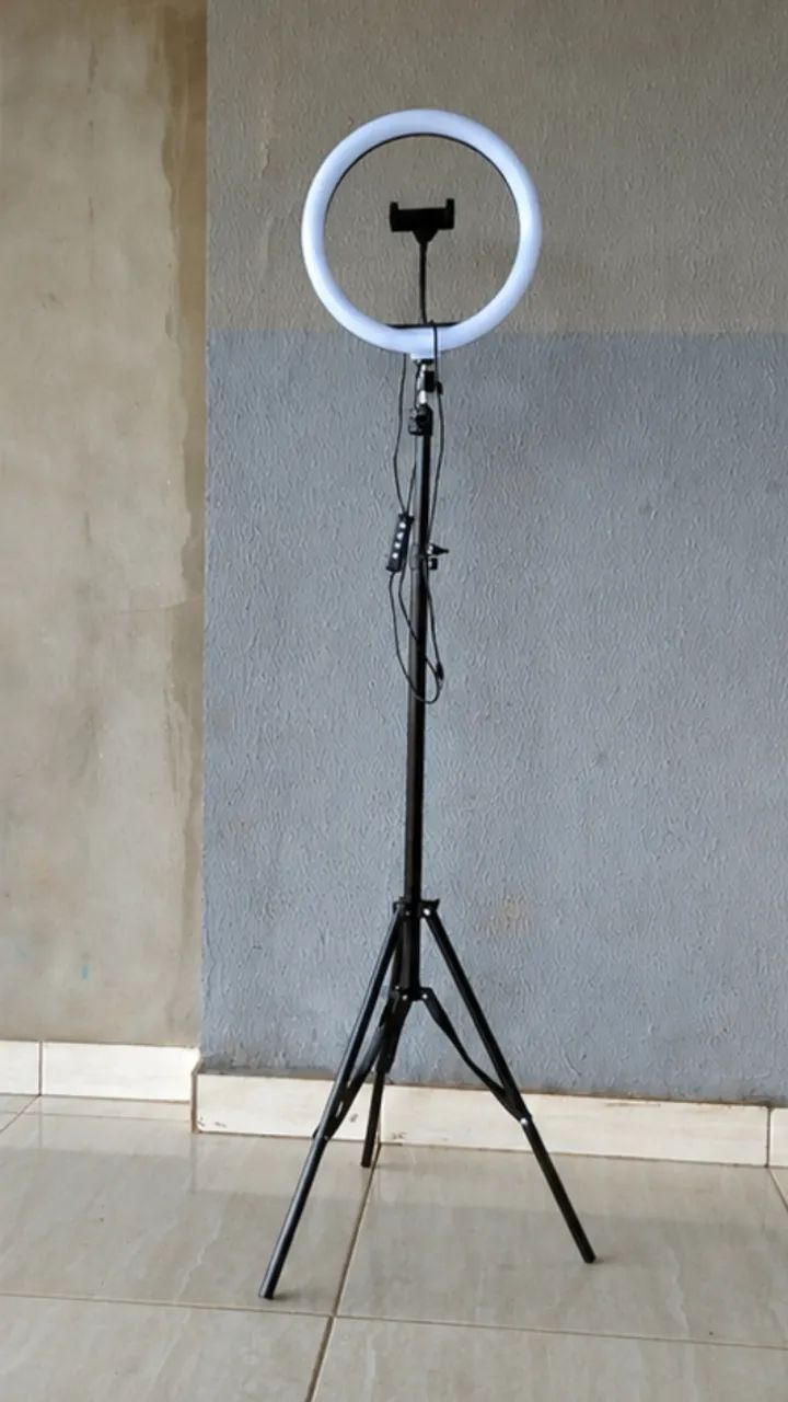 Tripé e Suporte para Celular - Ring Light RGB