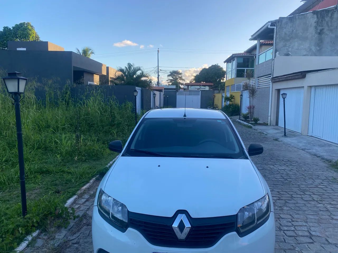 Renault Sandero SANDERO Authentique Hi-Power 1.0 16V 5p 2017