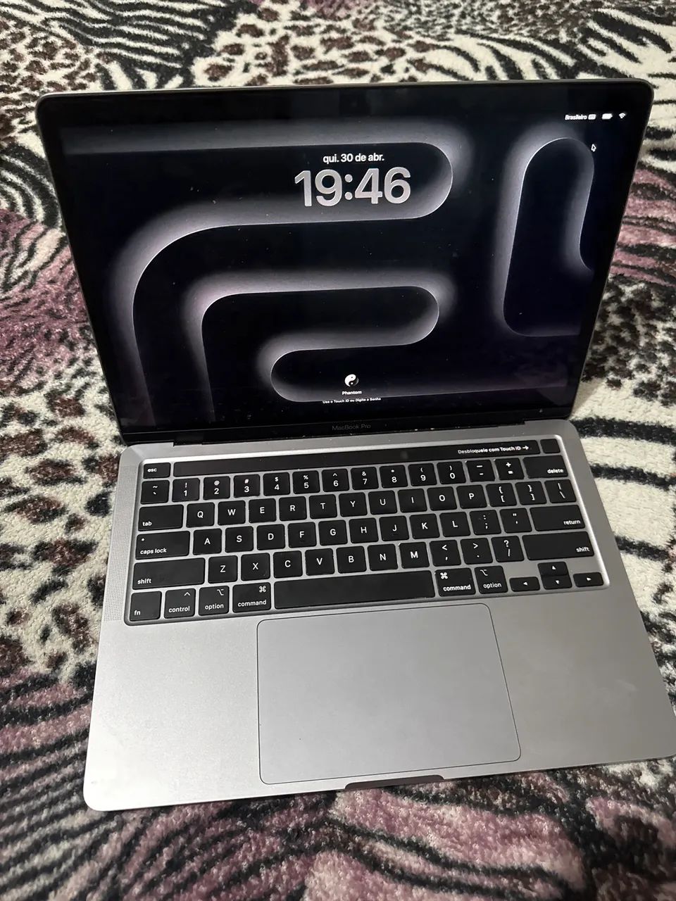 一部不具合 MacBook Pro 2020 13インチ i5 16G 512G MacBook Pro 2020 13? Polegadas - i5 16GB RAM 512SSD - Notebooks
