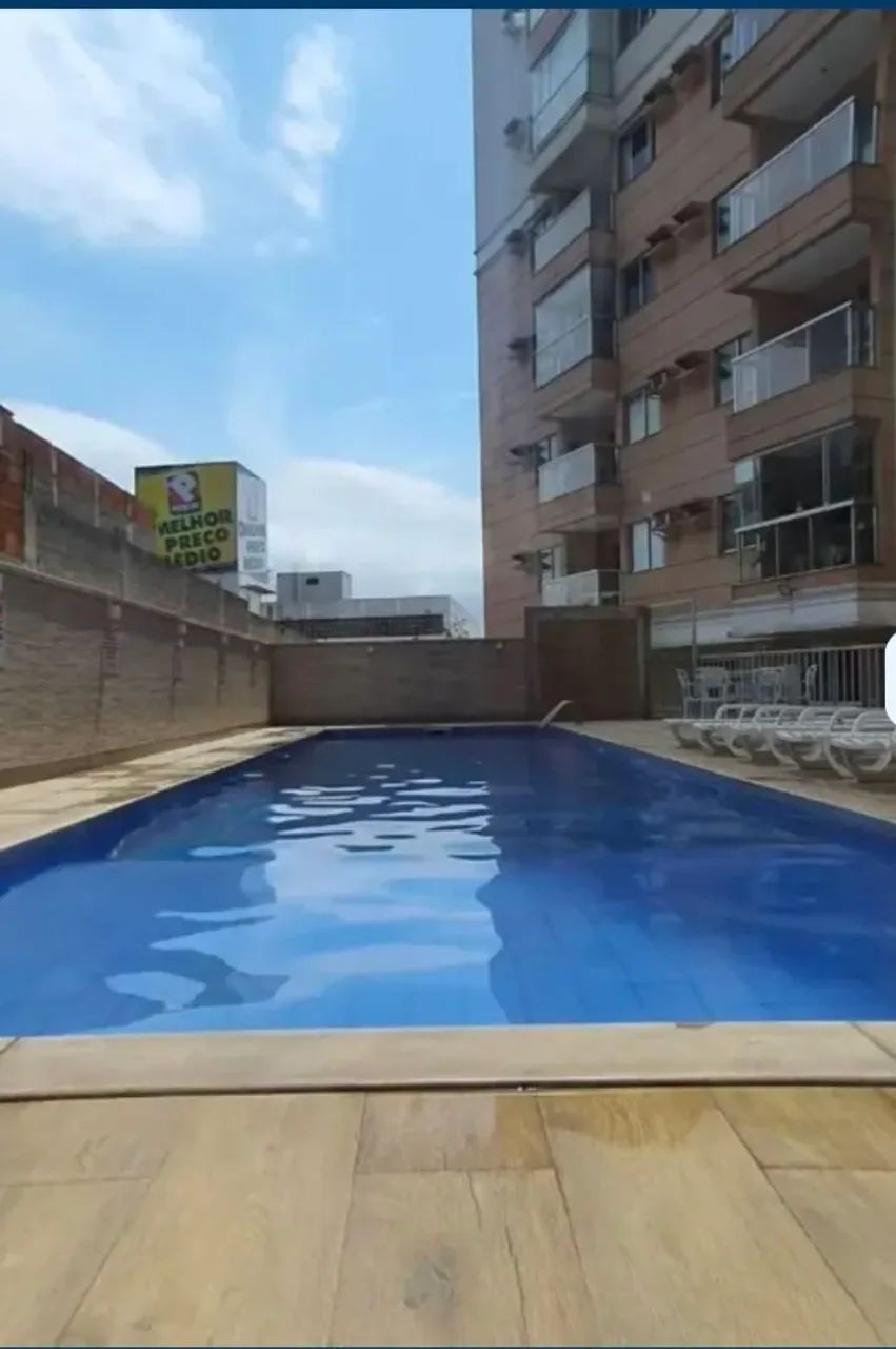 Alugo ótimo apto de três quartos em Itapuã. - Foto 2