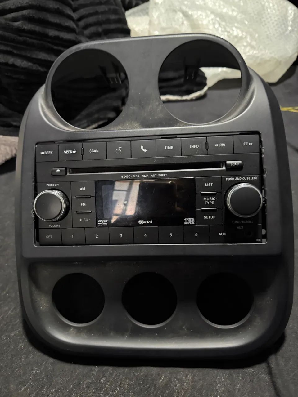 Rádio Jeep compass 