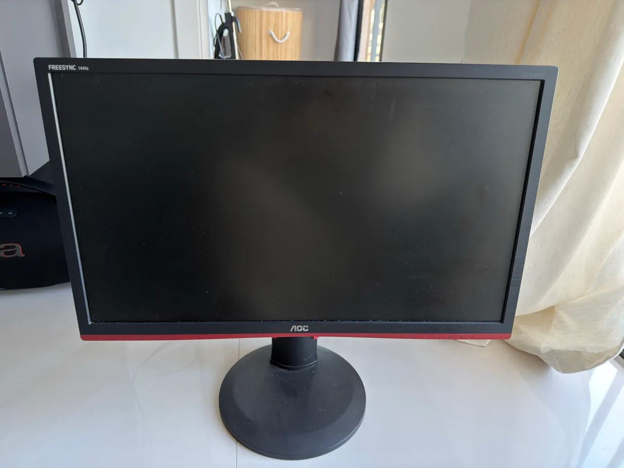 Monitor 144hz AOC G2460PF.
