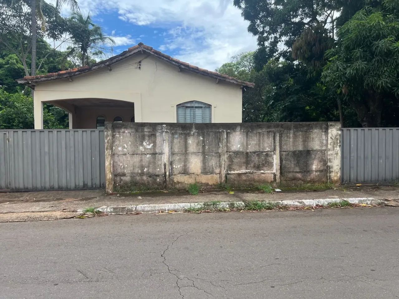 Área  6.110 mts com 19 lotes Setor Morada do Sol - Goiânia - GO - Foto 2