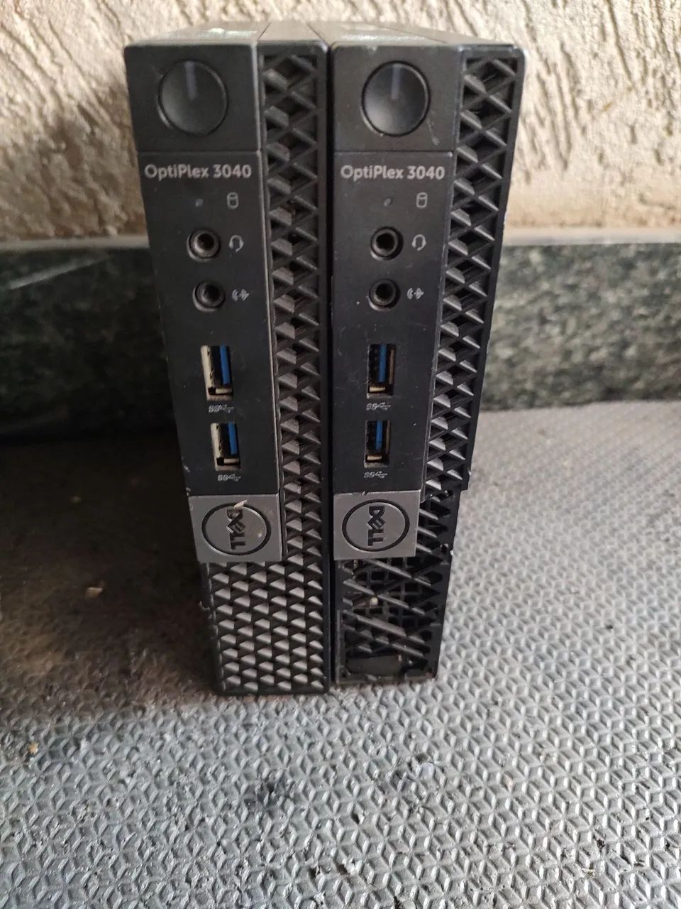 2 mini CPU Dell 3040 com defeito.