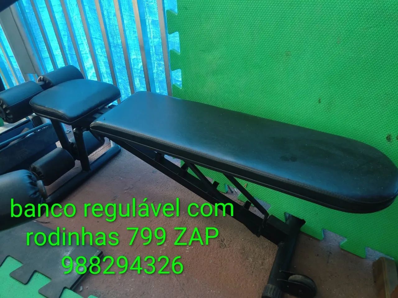 Aparelho de musculação 