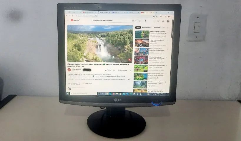 Monitor LG Flatron 17" Widescreen LCD W1752T - Foto 2
