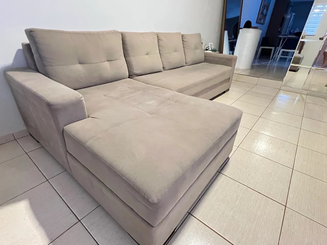 Vendo sofá com chaise barato. - Foto 3