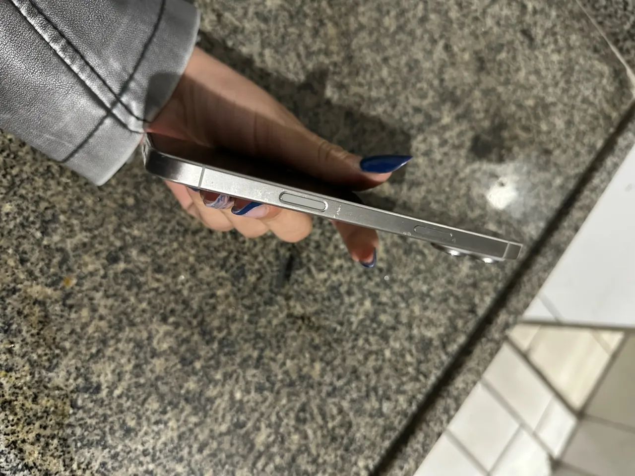 iPhone 16 pro Max  - Foto 3
