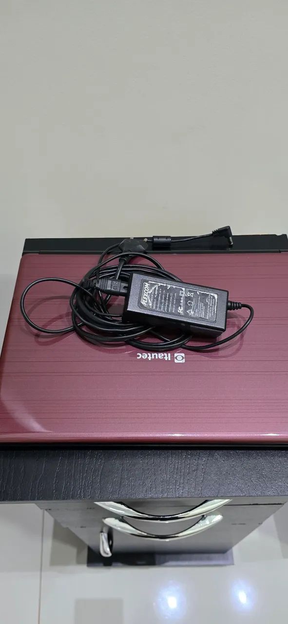 Notebook Itautec. 4gb Ram/ 112gb memória interna- infoway W7535 -  - Foto 3