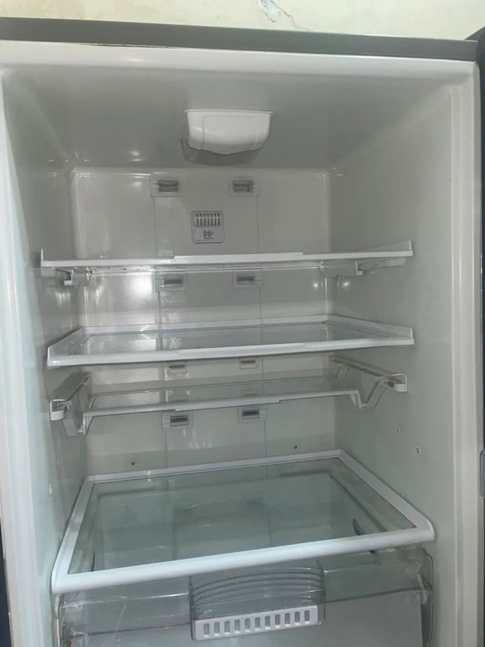 Geladeira Preta envelopada - Foto 4