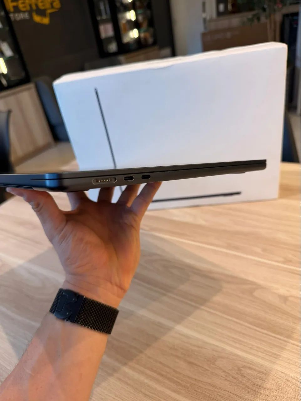 MacBook Air M2 256/8GB Midnight 15 Polegadas - Seminovo